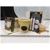 Image 1 : Misc. Lot (Candles, Vase, etc.)