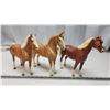 Image 3 : 3 Horse figurines