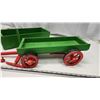 Image 2 : 2 Green wagons - no wheels