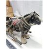 Image 5 : Clydesdale figurine & Barrel wagon