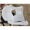 Image 3 : White wicker rocking chair - 29x32.5"Hx36"D