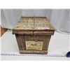 Image 1 : Co-op ungraded wooden egg crate - 14"x13"x12"H