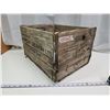 Image 3 : Crescent Creamery vintage wooden crate - 17x13.5x10.5"H