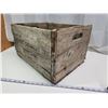 Image 4 : Crescent Creamery vintage wooden crate - 17x13.5x10.5"H