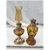 Image 1 : 2 Small amber perfume lamps - 1 no chimney