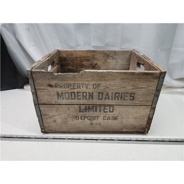 Modern Dairies wooden crate - 17x14x11"H