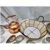 Image 4 : Collection of household items - Vases, tart molds, basket, copper teapot, etc.