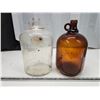 Image 2 : Clear wine jug & brown wine jug