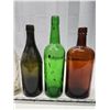 Image 3 : Assorted vintage bottles