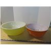 Image 1 : Pair of pyrex large bowls