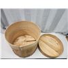 Image 3 : Large round wood crate - 15"H x 17" across