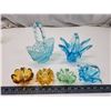 Image 1 : 6 Assorted small blown glass baskets