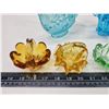 Image 2 : 6 Assorted small blown glass baskets