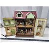 Image 1 : Large Christmas themed doll house, w/ figurines