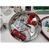 Image 3 : Christmas décor - tree ornaments, snowman figure, etc.