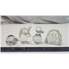 Image 1 : 4 Glass paper weights - Unicorn, turtle, etc.