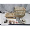 Image 1 : Sewing/knitting basket - w/ contents