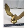 Image 2 : Brass eagle figurine - 10.5"H