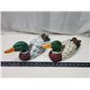 Image 2 : 2 Painted wooden ducks
