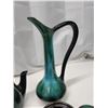 Image 4 : 4 Blue mountain pottery - Cream n Sugar, Teapot and pitcher+