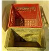 Image 2 : 1 Wooden Crate and 1 Plastic Crate