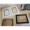 Image 4 : Assorted picture frames