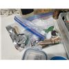 Image 2 : Collection of household items