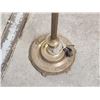 Image 2 : Heavy brass floor lamp - 64"H
