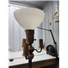Image 3 : Heavy brass floor lamp - 64"H