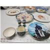 Image 2 : Assorted decorative dishes