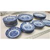 Image 3 : "Liberty Blue" dish set - assorted