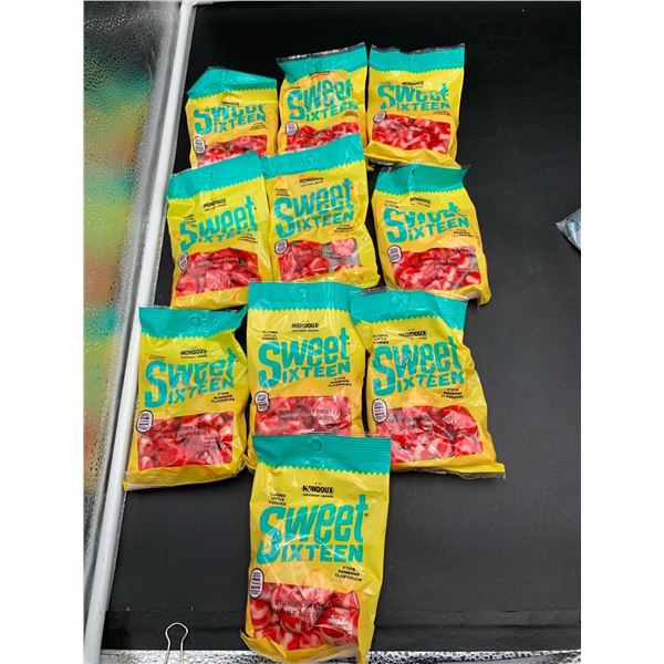 Mondoux Sweet Sixteen Classic Candies-Strawberry Twist (10 x 135g)