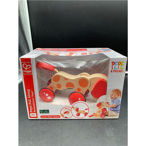 Hape Pepe & Friends-Pepe Pull-along