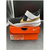 Image 1 : Nike Shoes-Team Hustle (13c)
