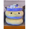 Image 2 : Squishmallows 5" Paden The Blueberry Pancake