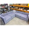 Image 1 : 5 Piece Sectional Couch with Legs (Light Blue)