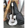 Image 2 : Lankro 38" Beginner Accoustic Guitar White Basswood Cutaway Guitarra Starter Kit With Gig Bag Stap L