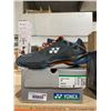 Image 1 : Yonex Power Cushion 50 Dark Grey Runners Mens Size 10
