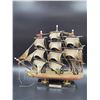 Image 2 : Vintage Pirate Ship Wooden Models
