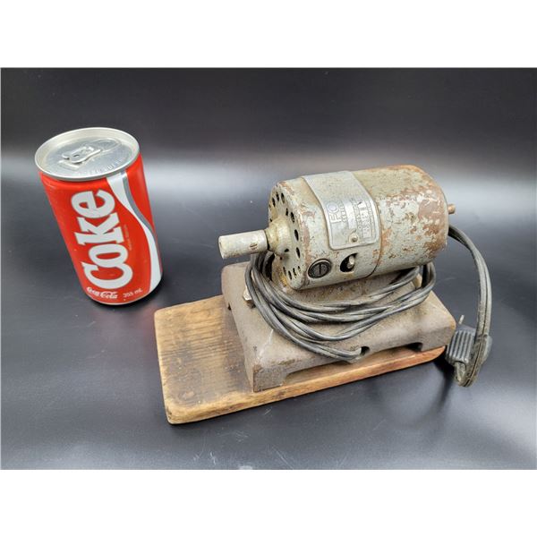 Vintage Foredom 110V AC DC Motor