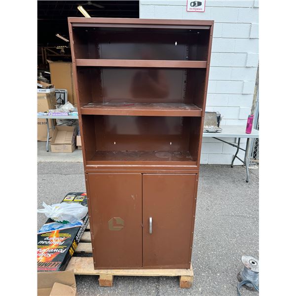 Lawson cabinet 2 pc