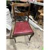 Image 1 : Antique chair