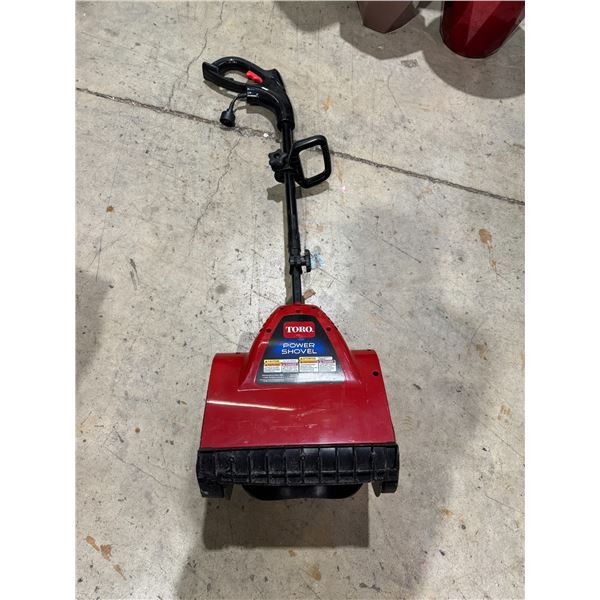 Toro power shovel