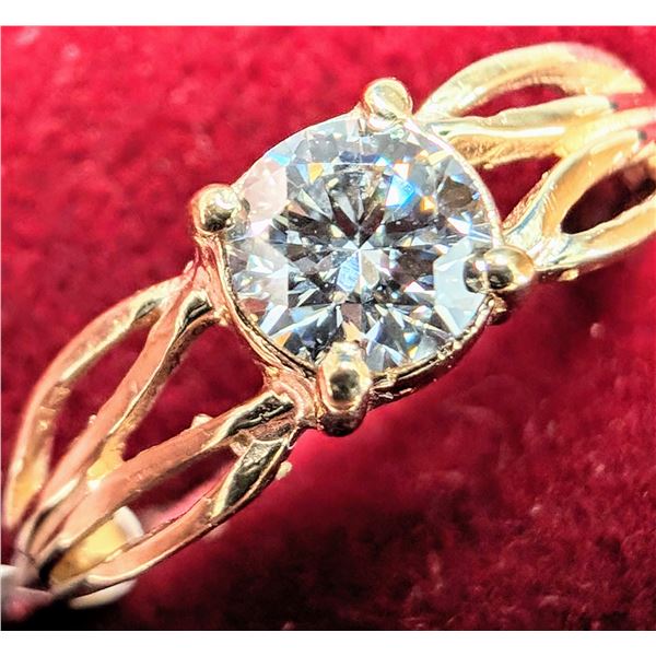 10K YELLOW GOLD 1.45G LAB DIAMOND 0.43CT  RING (~SIZE 4.5)