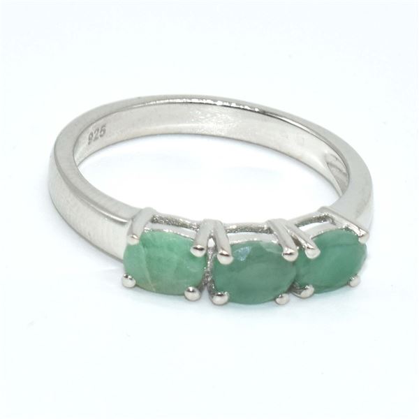 SILVER EMERALD(0.7CT) RHODIUM PLATED RING (~SIZE 7) (~WEIGHT 2.45G)