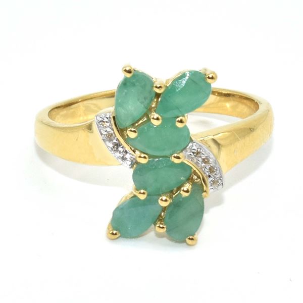 GOLD PLATED SILVER EMERALD WHITE TOPAZ(4.2CT) GOLD RHODIUM PLATED RING (~SIZE 7) (~WEIGHT 3.05G)
