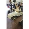 Image 8 : Gas Power EZ-GO Golf Cart / Unknow Condition