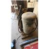 Image 6 : Bishman 4400 Tire Chager Air Power
