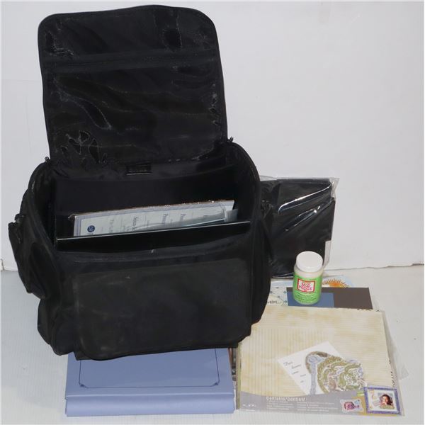 CREATIVE MEMORIES LARGE CRAFTING/SCRAPBOOKING