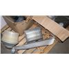 Image 2 : LARGE LOT OF COMMERCIAL LIGHT FIXTURES